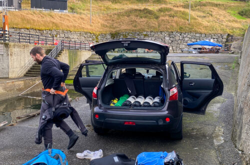 Getting kitted up on the harbour wall